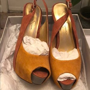 Sexy Jessica Simpson size 9 heels